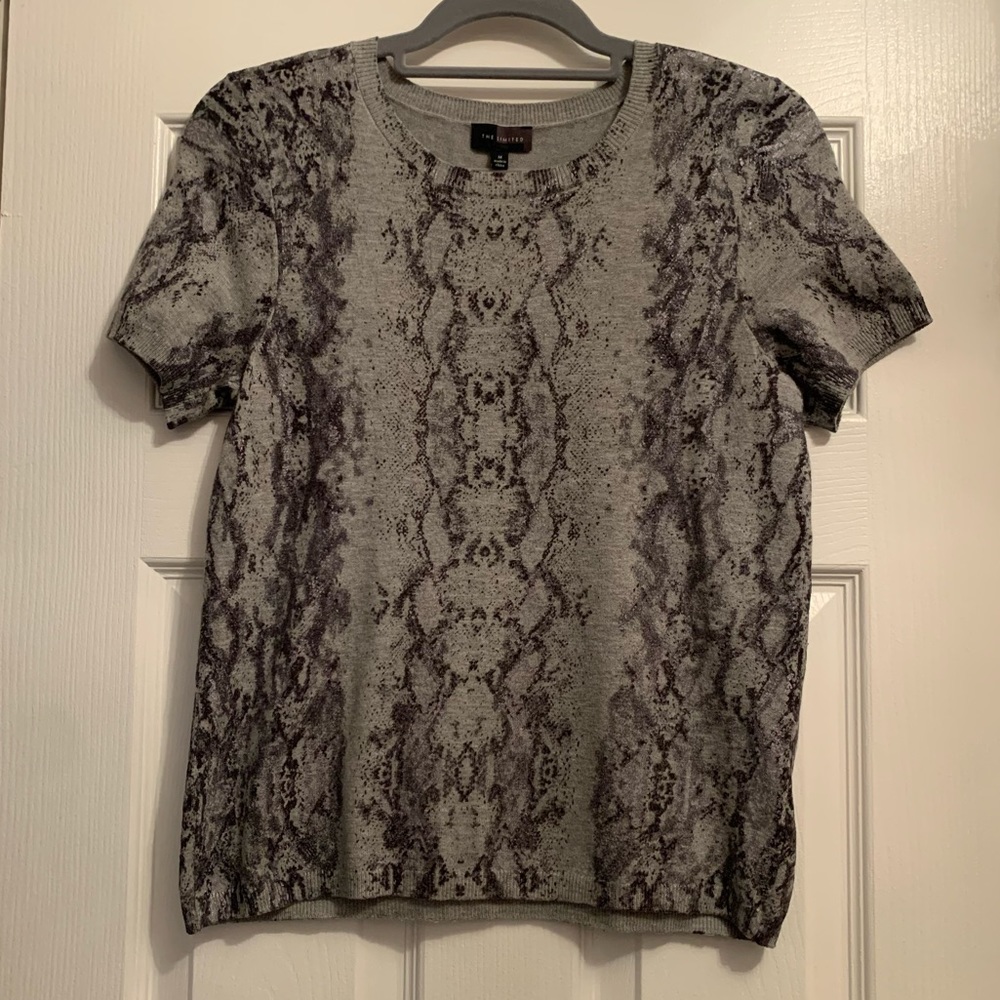 NWT The Limited short sleeve snake print pullover top